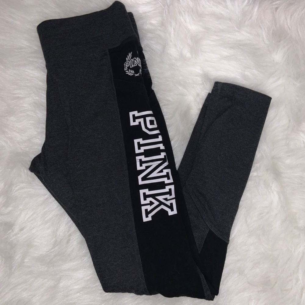 PINK phone pocket yoga pants